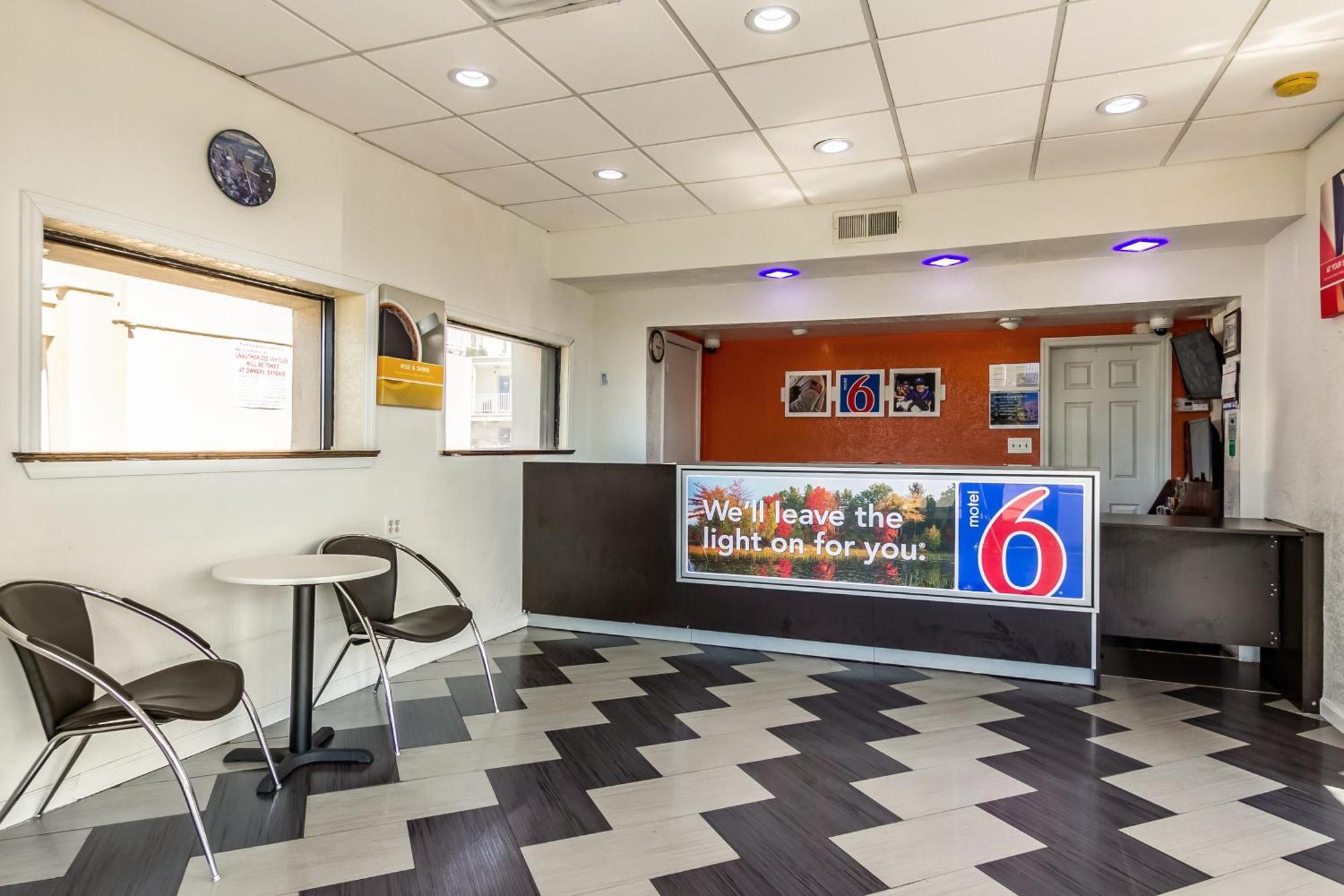 Motel 6 Elizabeth Nj Newark Liberty Intl Airport Экстерьер фото